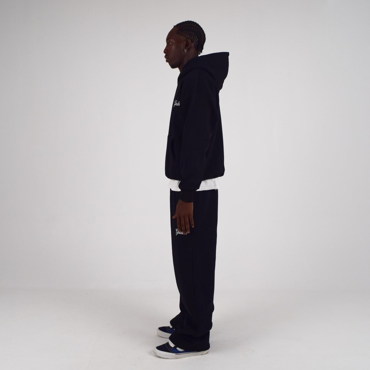 BLACK HOODIE
