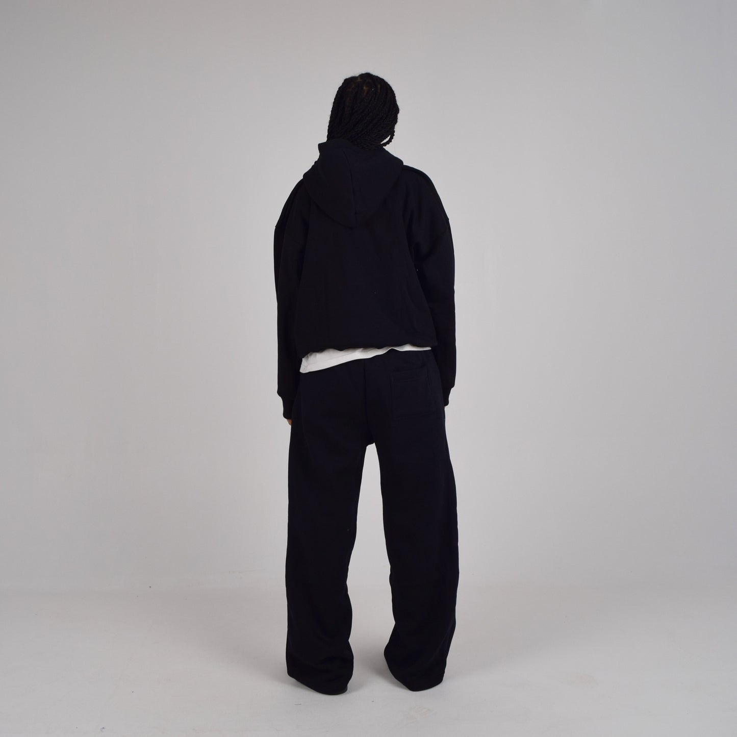 BLACK HOODIE