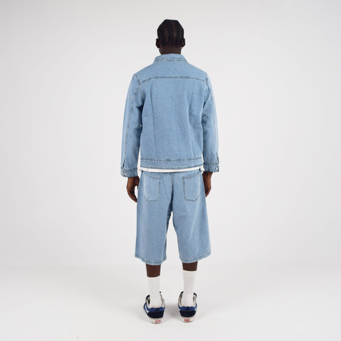 LIGHT DENIM JACKET