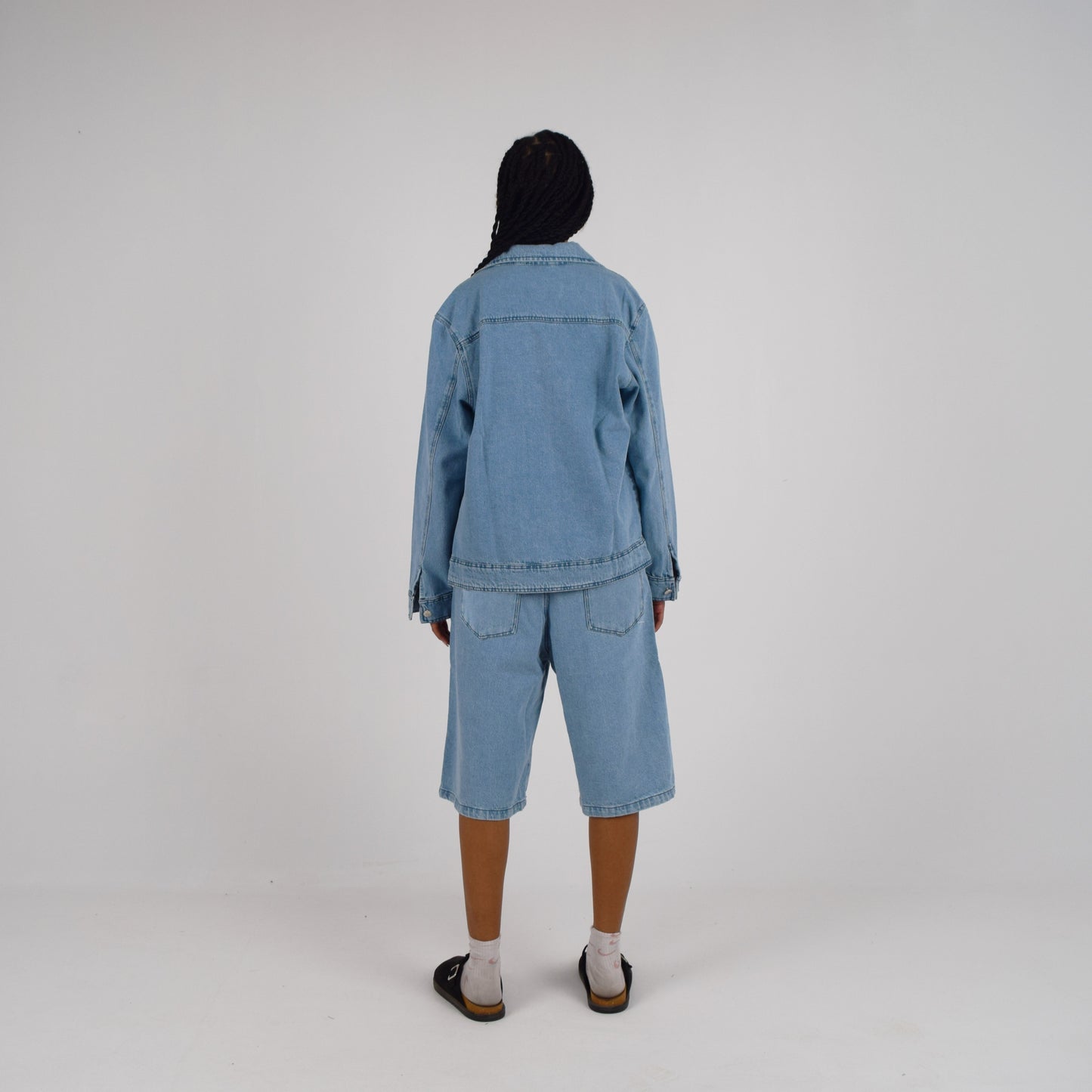 LIGHT DENIM JACKET
