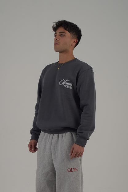 GREY CREWNECK